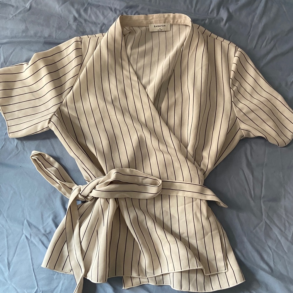 Babaton size S striped short sleeve lightweight blouse